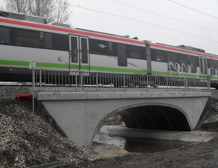 КонСпан Железопътна линия Скутаре-Оризово ConSpan Railway Skutare-Orizovo Накратко за проекта КонСпан O-531 4 aрки, 1,82 m ширина/бр.