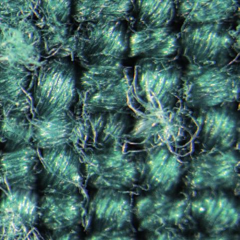 Научно доказано е, че нито текстил, нито смес от текстил и полиестер (без специална обработка) не осигурява ефективна бариера срещу микроорганизми.
