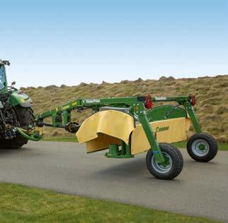 Minimum space Running inline behind the tractor during road travel, EasyCut TS 320