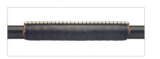 Сечение/Диаметър на кабела 95 mm 2 /36mm 185 mm 2 /41mm Таблица 4-2 Препоръчван диаметър за Размери, mm приложение, mm D W L b b a (± 15 min.