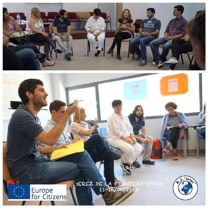 Европейски корпус за солидарност В началната си фаза инициативата Европейски корпус за солидарност (ЕКС) се изпълнява чрез подкрепата на 8 европейски програми, сред които програма Европа за