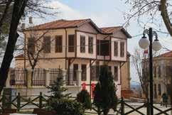 2. КЪЩАТА НА АТАТЮРК Община Къркларели притежаваше репликата на къщата, в която е роден и е израсъл великият лидер Ататюрк в Солун, построена в квартал Яйла, с материалната и нематериалната подкрепа