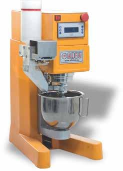 AUTOMATIC CEMENT/MORTAR MIXER (C-050/A) Използва се за осигуряване на ефективно смесване на пробите от цимент и хоросан. Има вместимост до 5 литра.