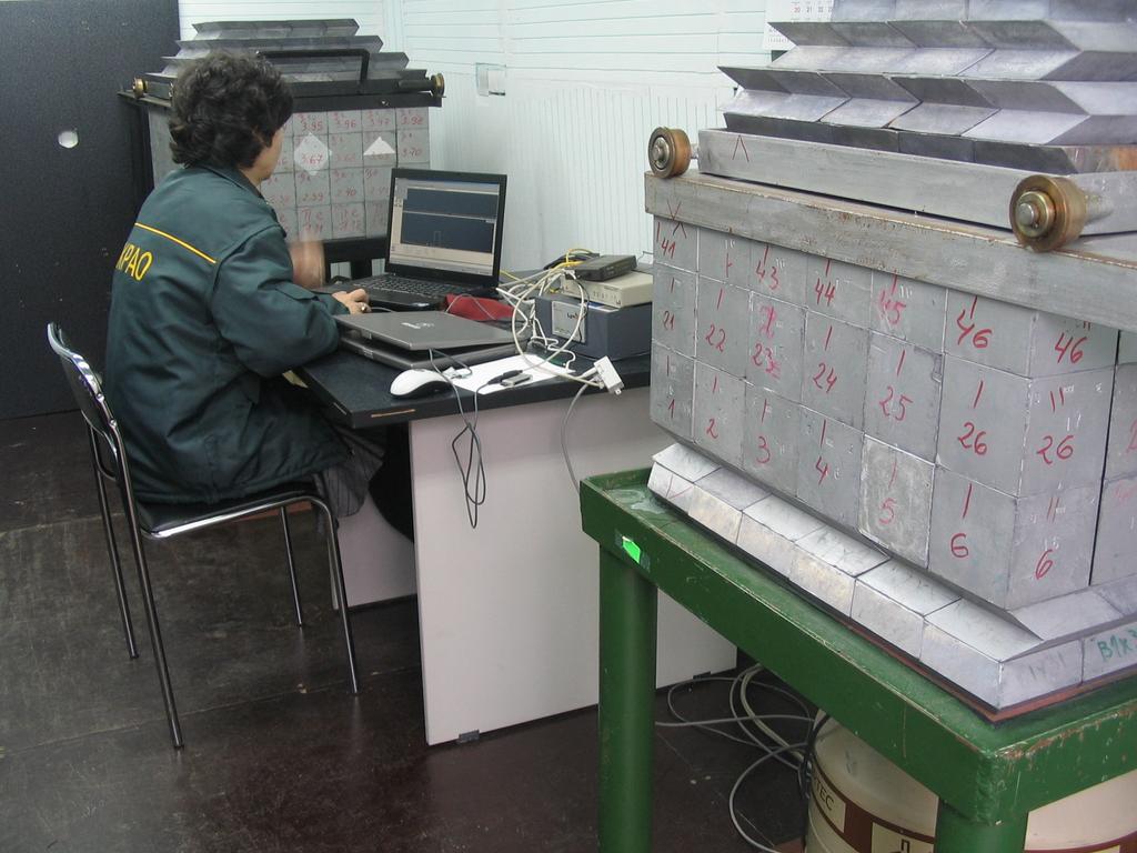 Гама спектрометрична апаратура Полупроводников детектор