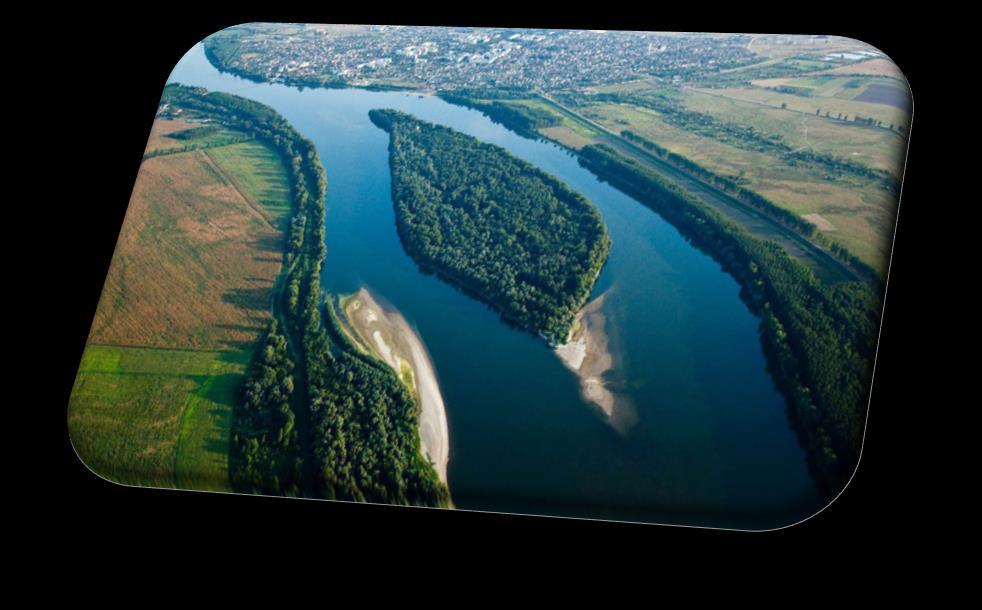 Дълбочината на Дунав на места е повече от 30 метра.