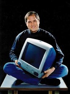 Стив Джобс Основното желание на Стив не е да бъде първи и да открие топлата вода. Той иска да направи връзка между човека и компютъра.