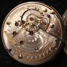 4. Изследване на Вселената Фиг. 14: Баланс на джобни часовници (Източник: https://commons.wikimedia.org/wiki/file:hamilton_926_movement.jpg) Между предавката и осцилатора се намира т.нар.