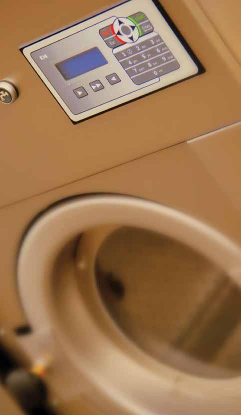 Високооборотни перални машини PCF 111, 141, 171 Високооборотни перални машини с капацитет от 8 до 17 кг.