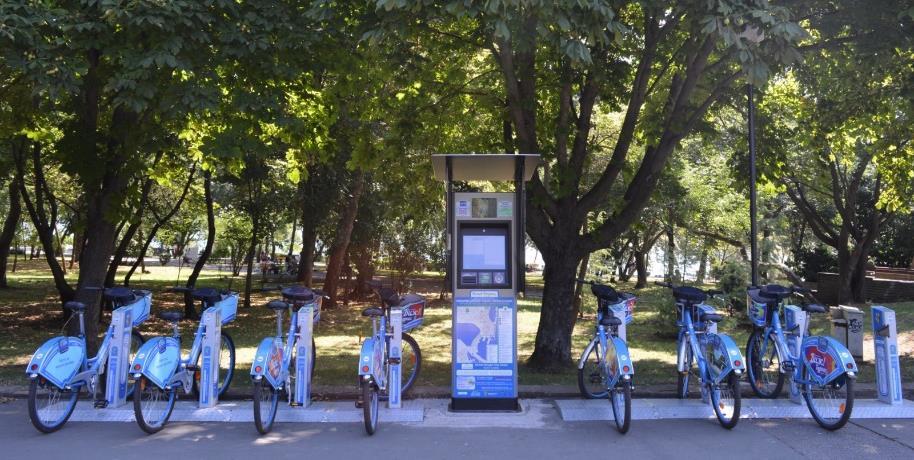 Реализирани и планирани мерки Велосипедна инфраструктура - 60 км изградени велоалеи - Създадена система за